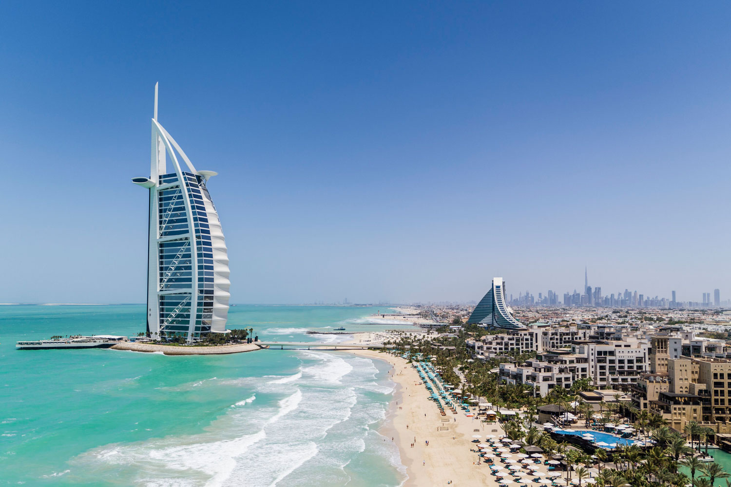 9lt7x90A-Burj-Al-Arab-1